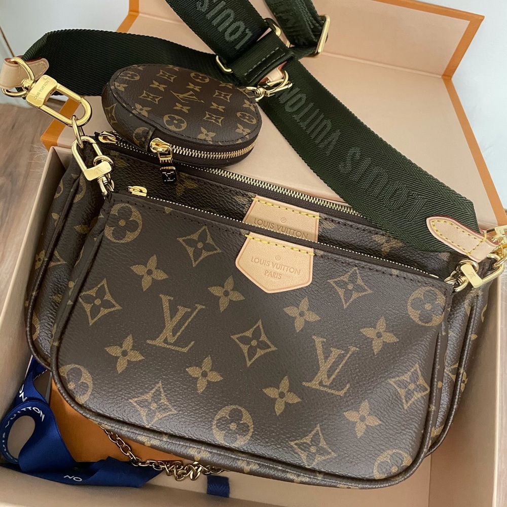 Louis Vuitton Multiple Pouchette Accessori…
